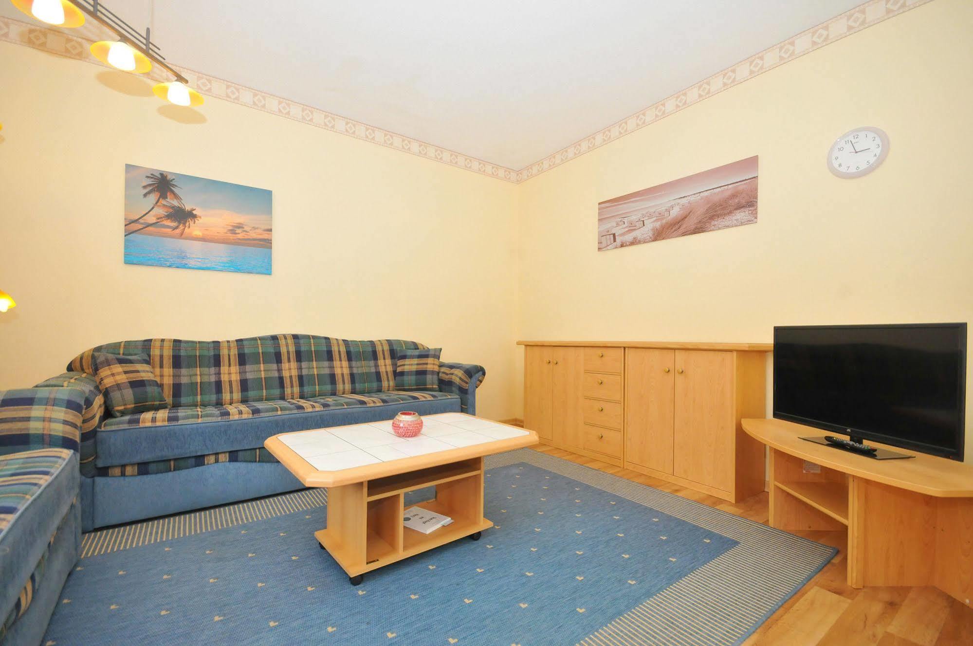 Ferienhus Baabe Fewo 01 Terrasse, Sauna- Und Schwimmbadnutzung Im Ahoi Sellin エクステリア 写真